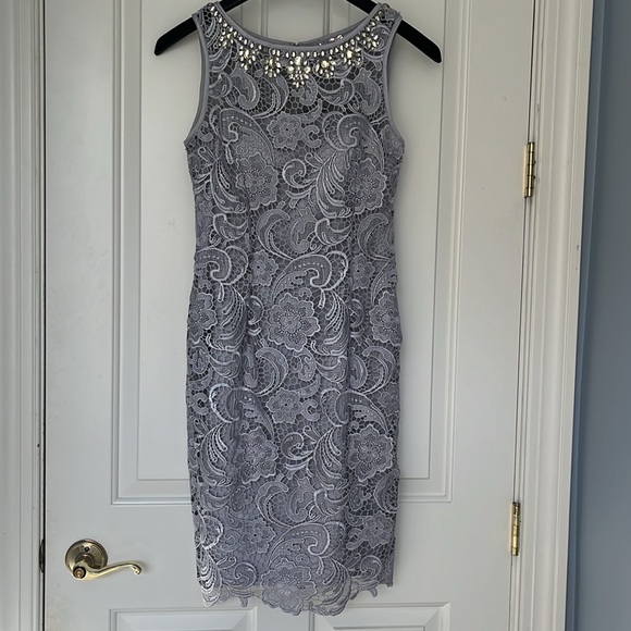 Adrianna Papell Dresses & Skirts - Adrianna Papell Lace Sheath Dress